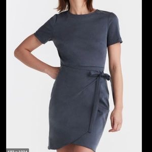 VETTA Polished Capsule Sheath Dress